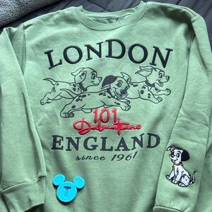 101 Dalmatian crewneck sweater